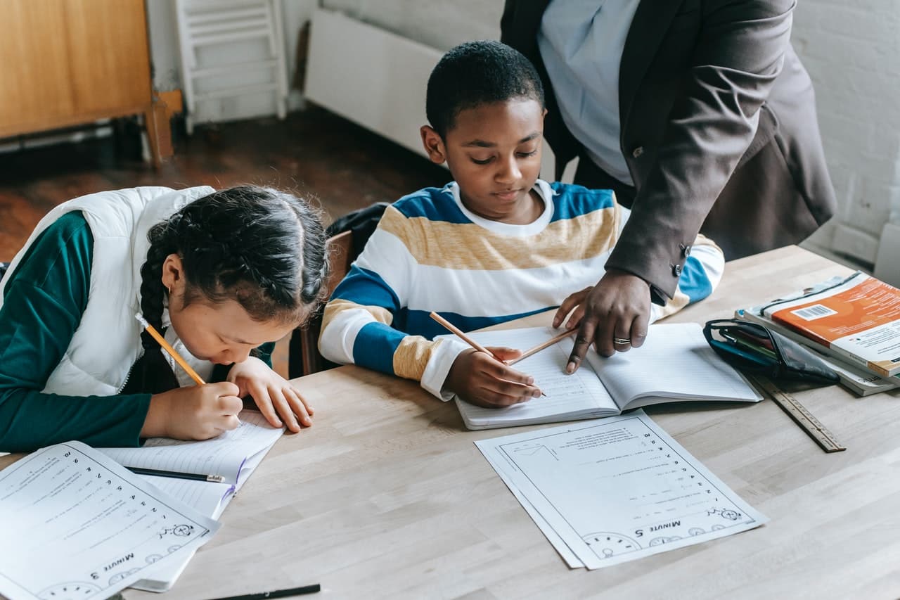 10 Literacy Support Organisations in Sydney [2022]